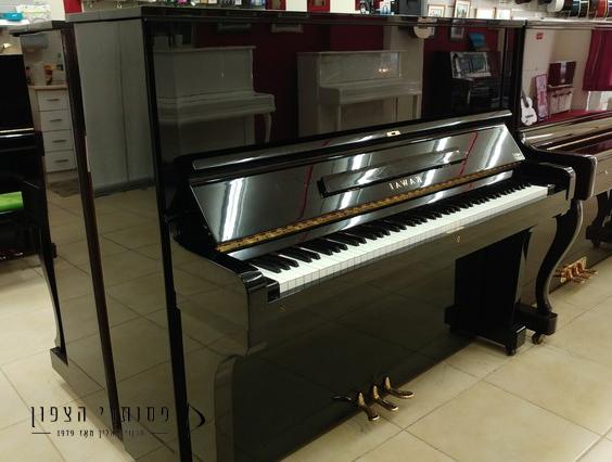 פסנתר KAWAI KU-3D