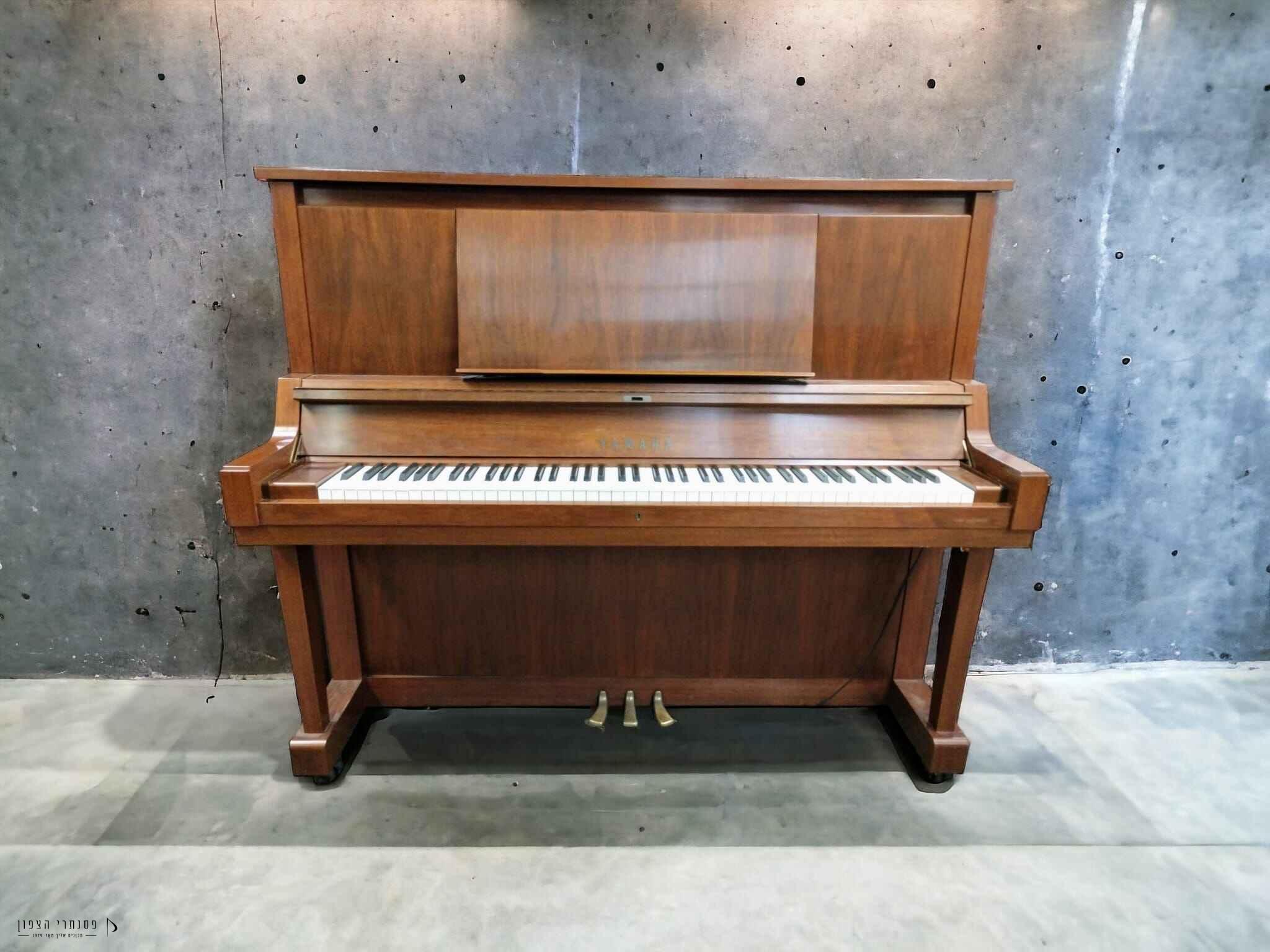 פסנתר YAMAHA W102 